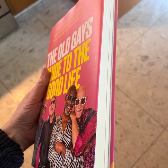 The Old Gays Guide To The Good Life hardcover book - Picture 5 of 7